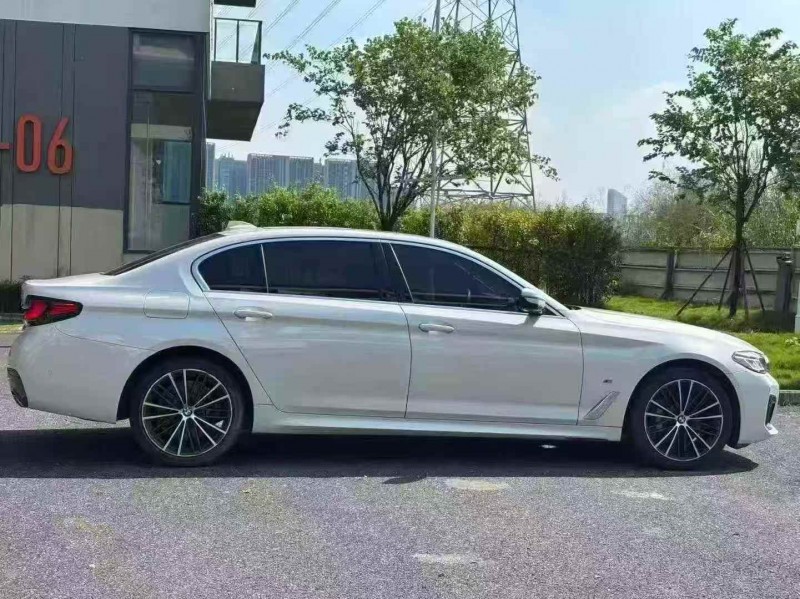 广州20年宝马5系5