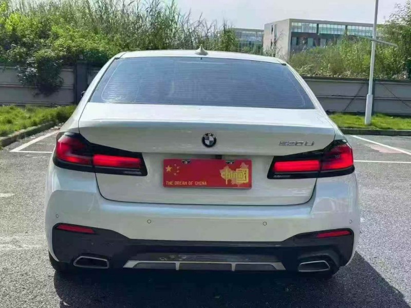 广州20年宝马5系9