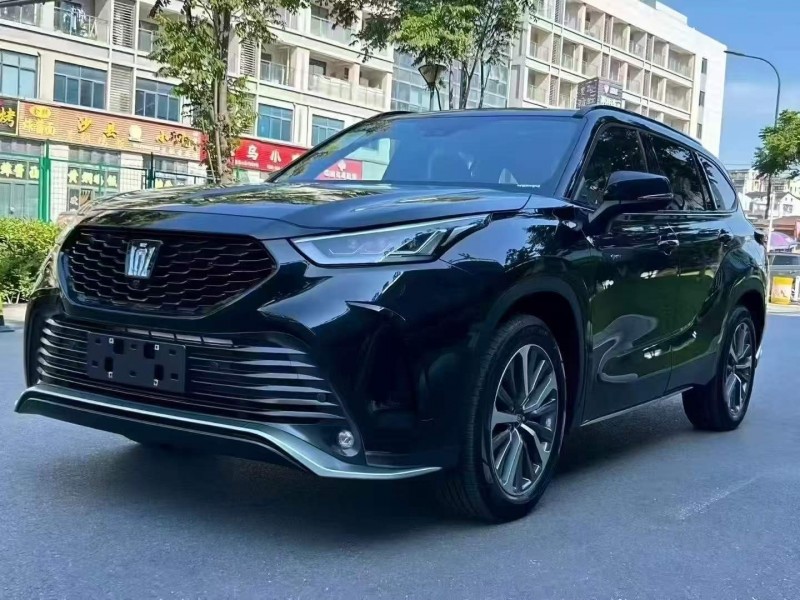 广州25年丰田皇冠2