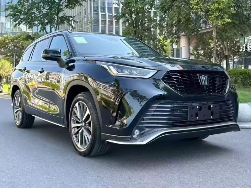 广州25年丰田皇冠3