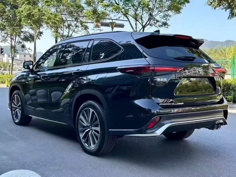 广州25年丰田皇冠7