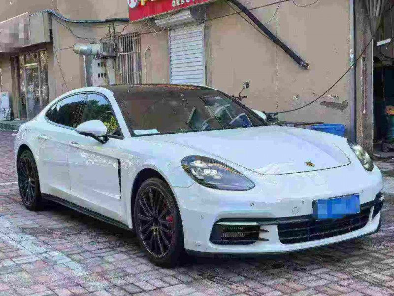 石家庄19年保时捷帕拉梅拉2