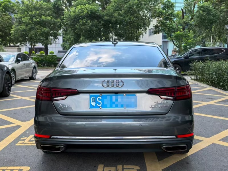 深圳19年奥迪A4L9