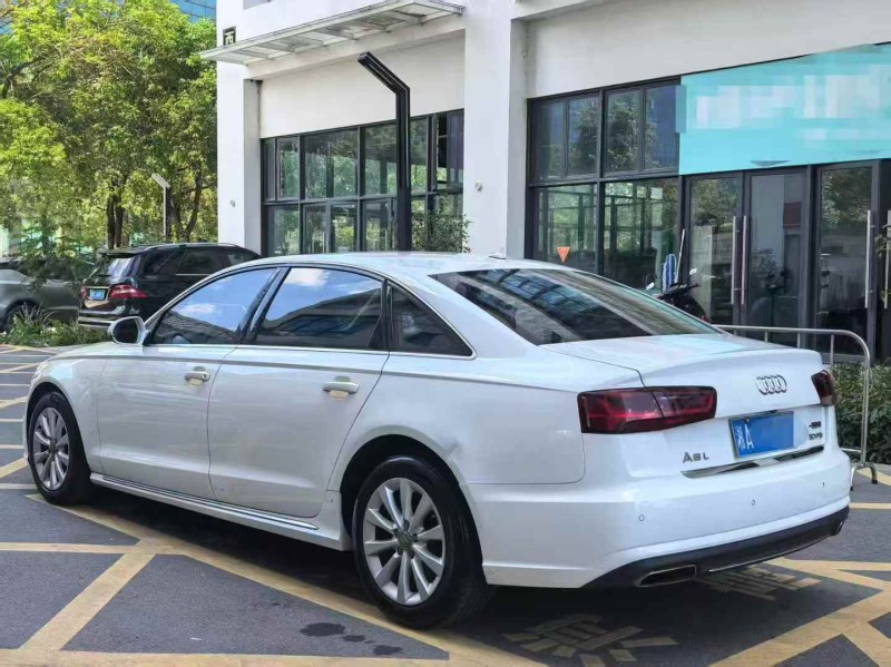 深圳16年奥迪A6L7