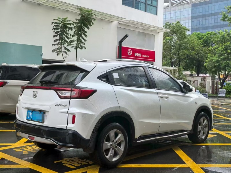 深圳16年本田XRV8