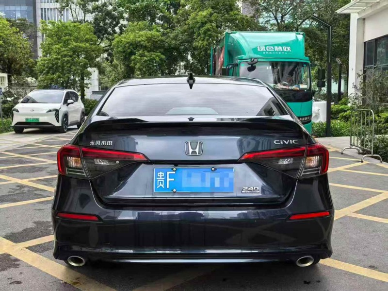 深圳22年本田思域9