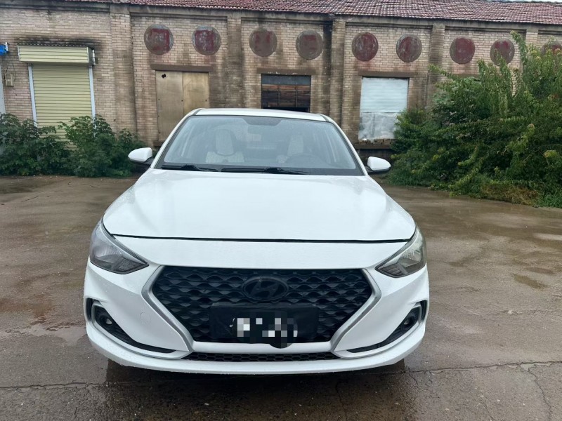 郑州19年现代悦动1