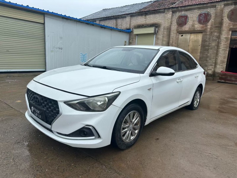 郑州19年现代悦动2