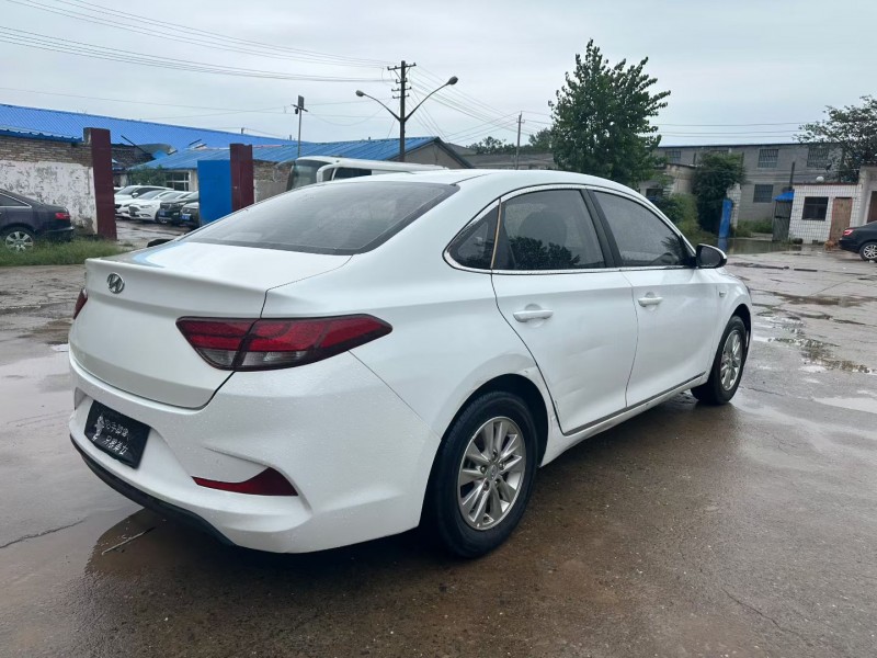 郑州19年现代悦动6