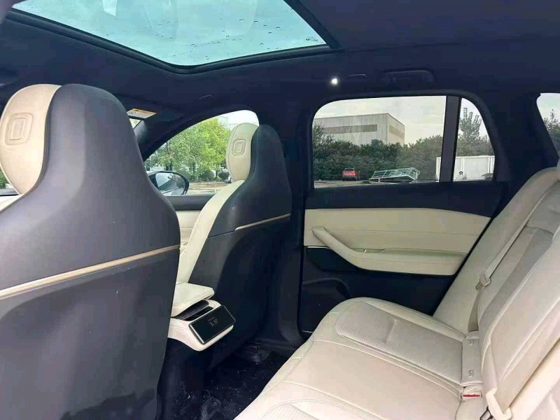 徐州25年蔚来ES64