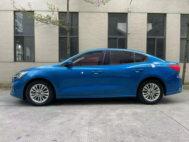 佛山20年福特福克斯4