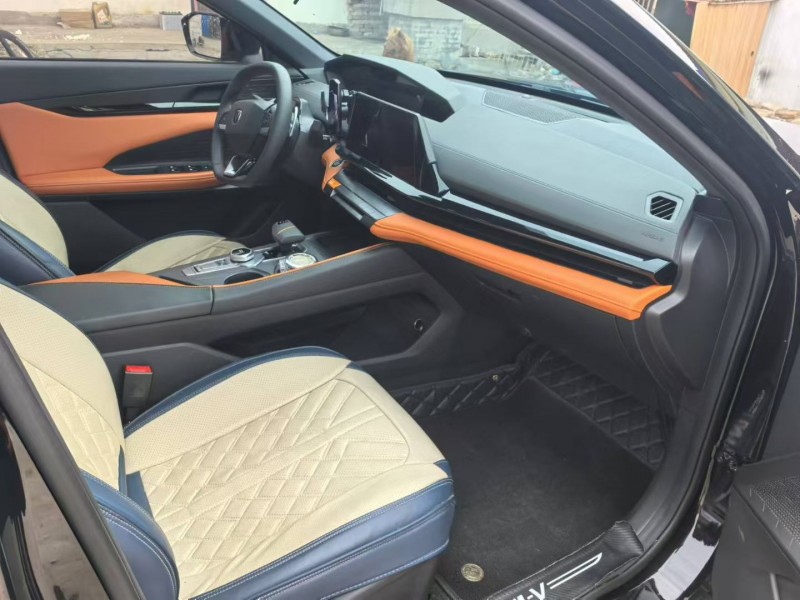 郑州23年长安汽车UNI7