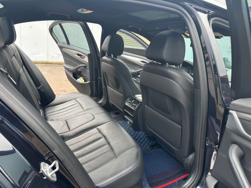 郑州19年宝马5系8