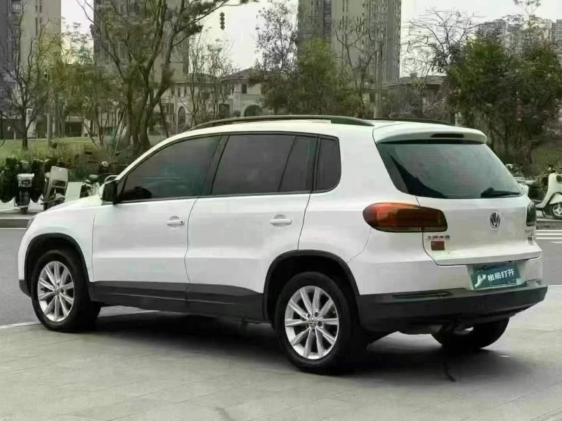 东莞17年大众途观7