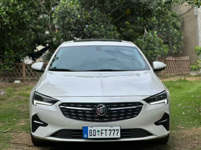 深圳22年别克君威1