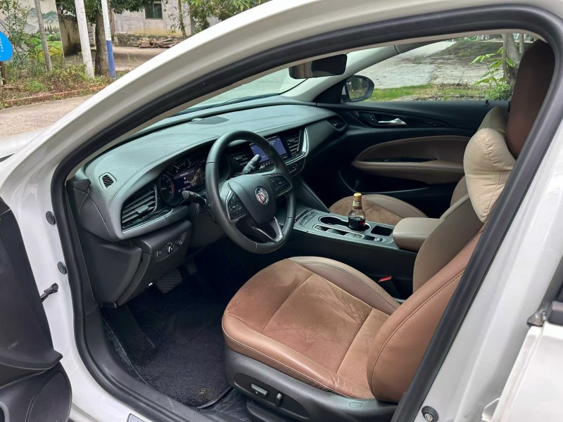 深圳22年别克君威4