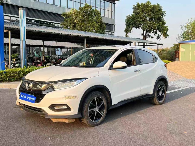 东莞19年本田缤智3