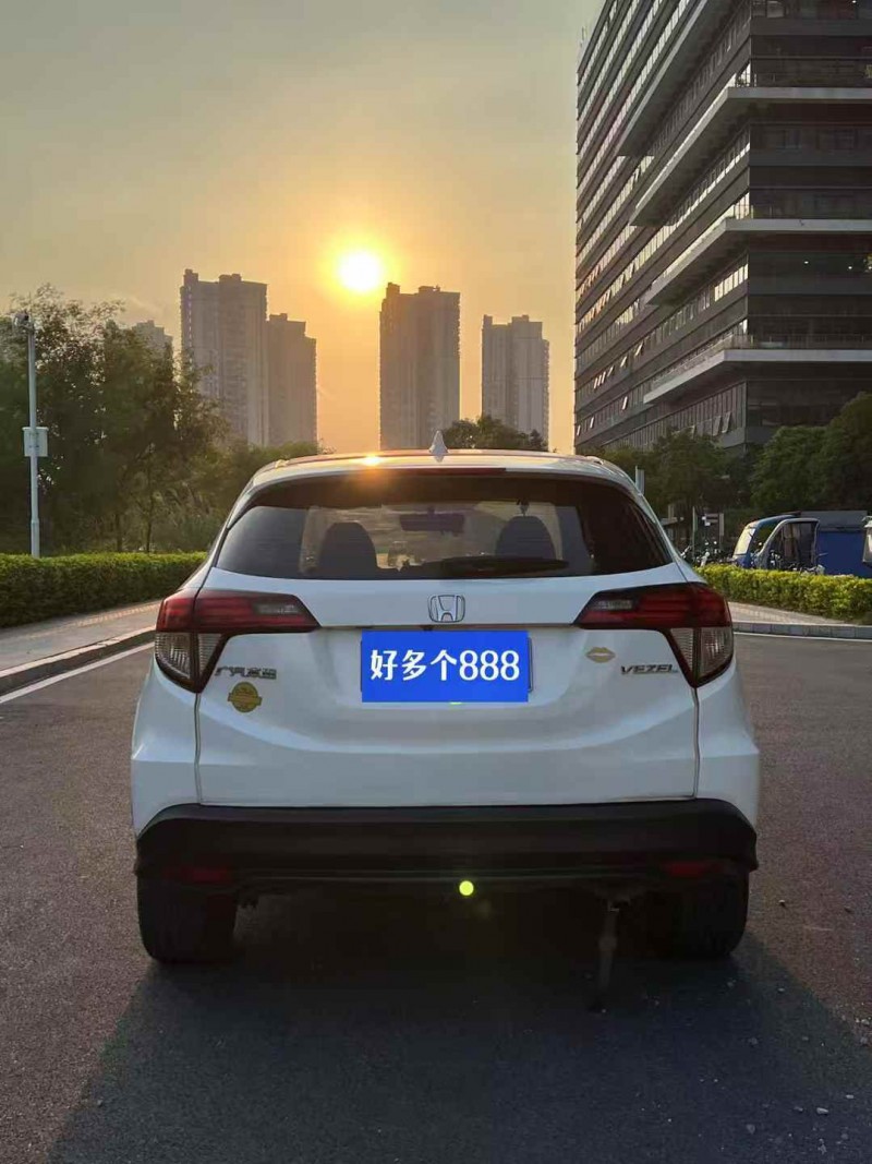 东莞19年本田缤智9