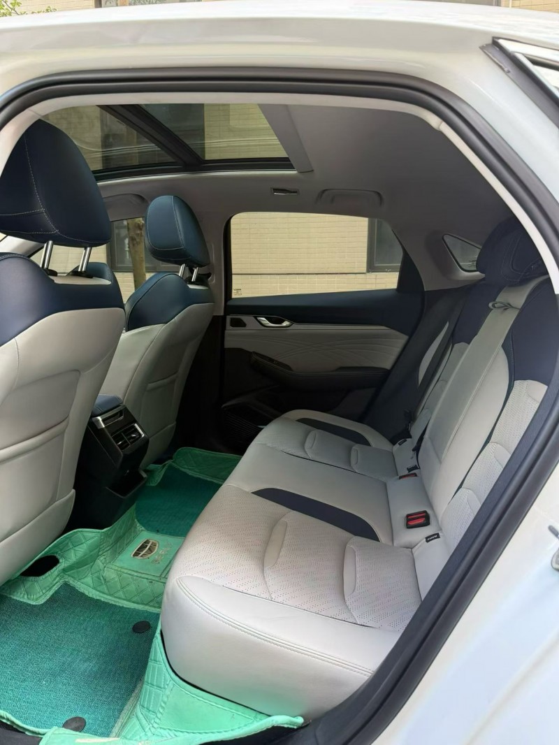 佛山21年吉利星瑞9