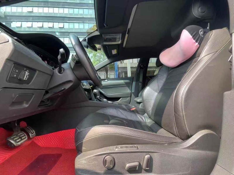 东莞20年大众CC6