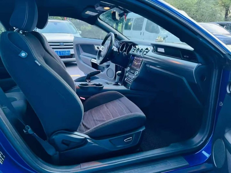 广州16年福特野马6