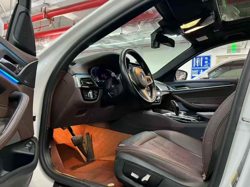 广州21年宝马5系6