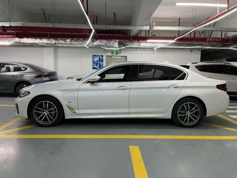 广州21年宝马5系7