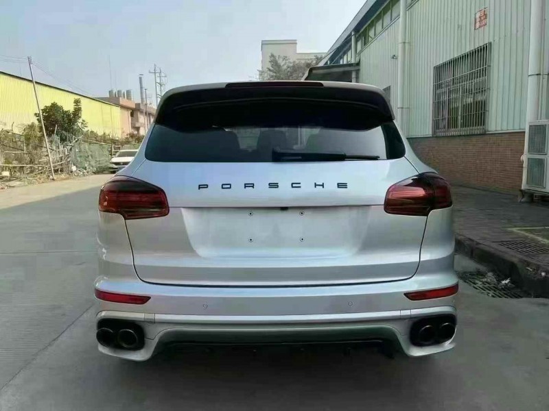 广州18年保时捷卡宴8