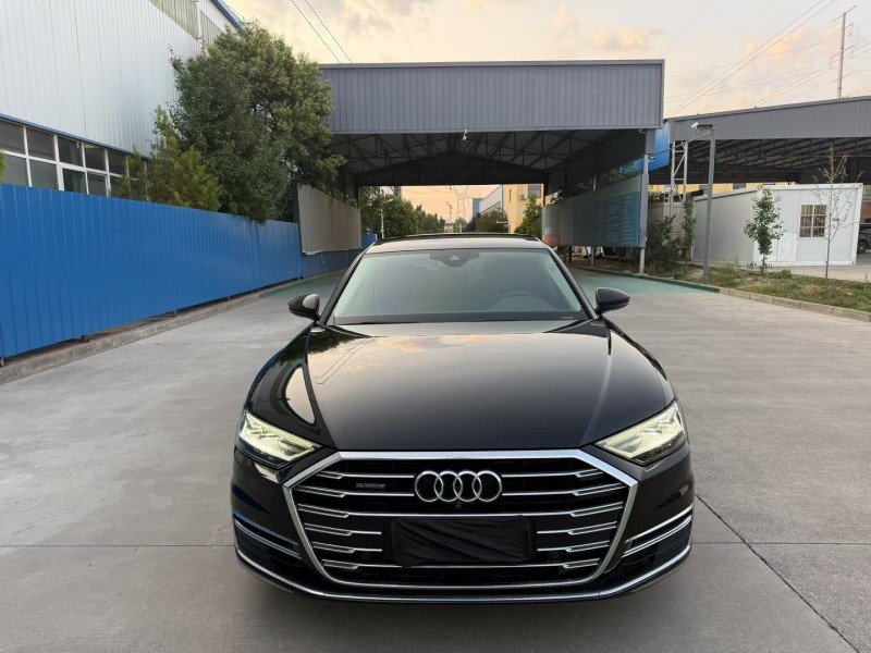 焦作19年奥迪A8L1