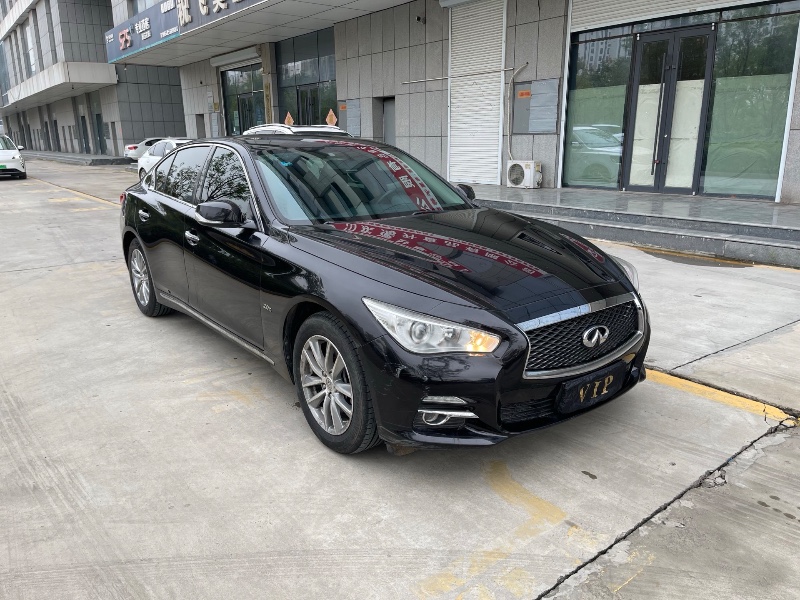 济宁16年英菲尼迪Q50L2