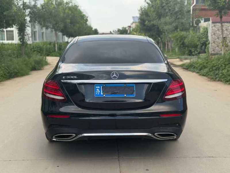 焦作18年奔驰E9
