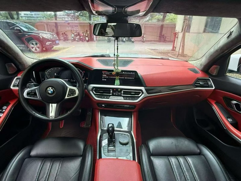 佛山19年宝马3系8