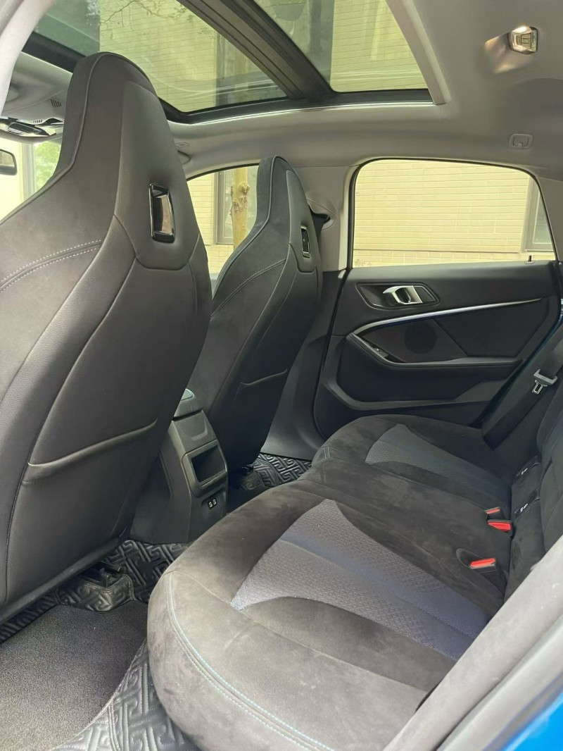 佛山23年宝马2系9