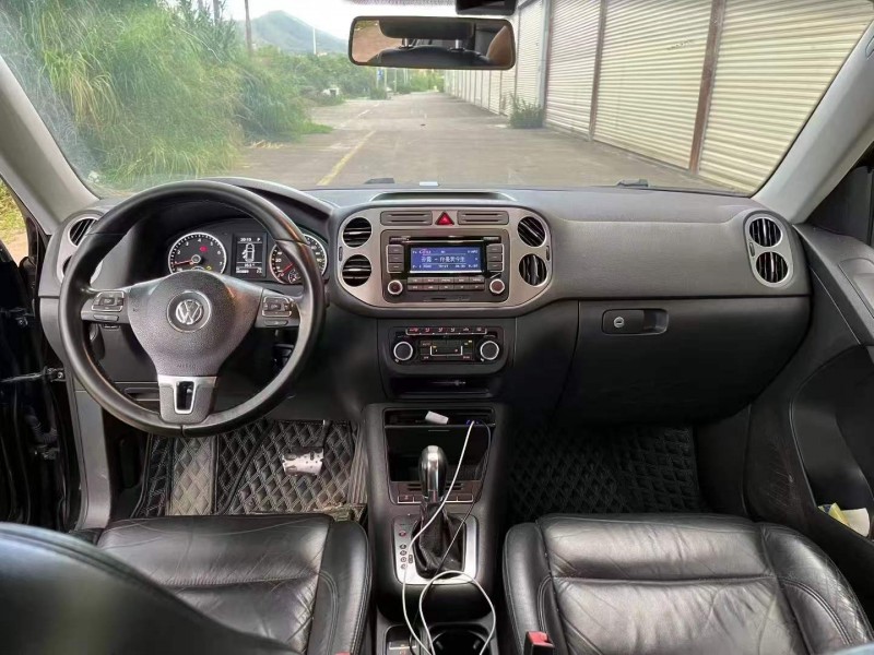 肇庆13年大众途观4