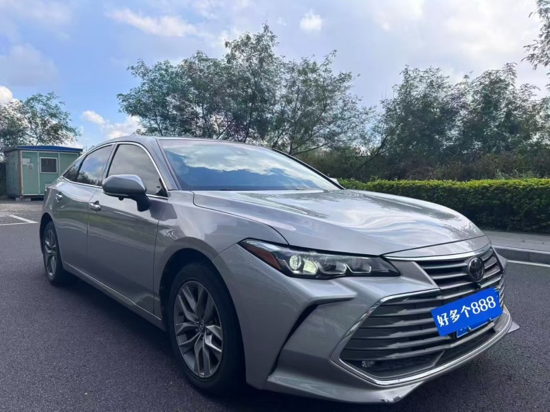 东莞19年丰田亚洲龙3