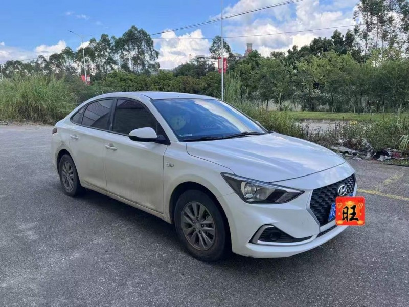 肇庆19年现代悦动2