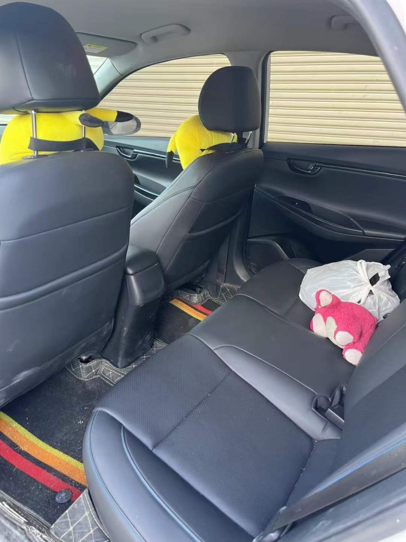 肇庆19年现代悦动6