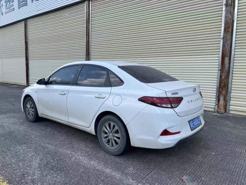 肇庆19年现代悦动7