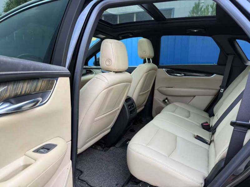 焦作16年凯迪拉克XT53