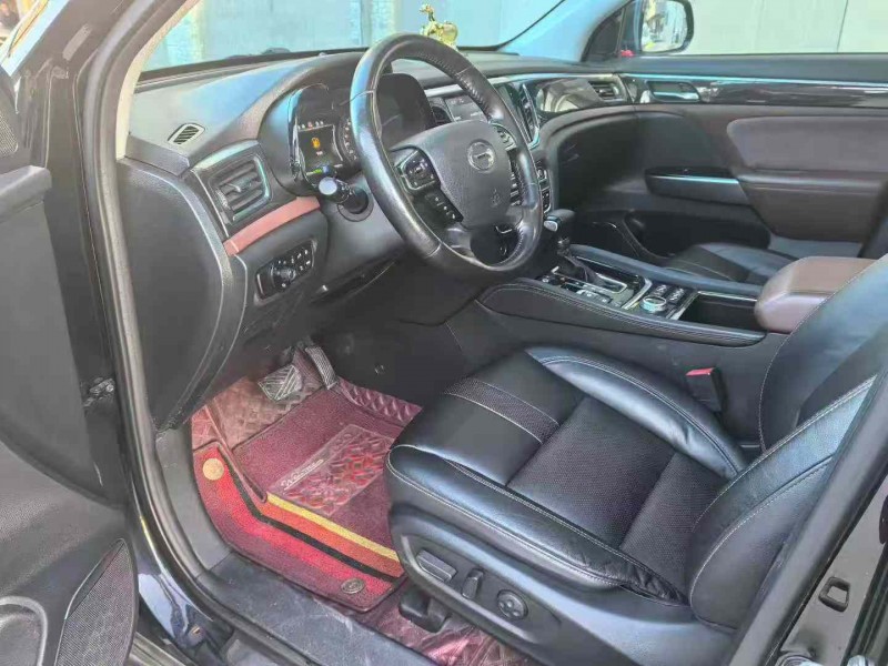 保定17年传祺GS84