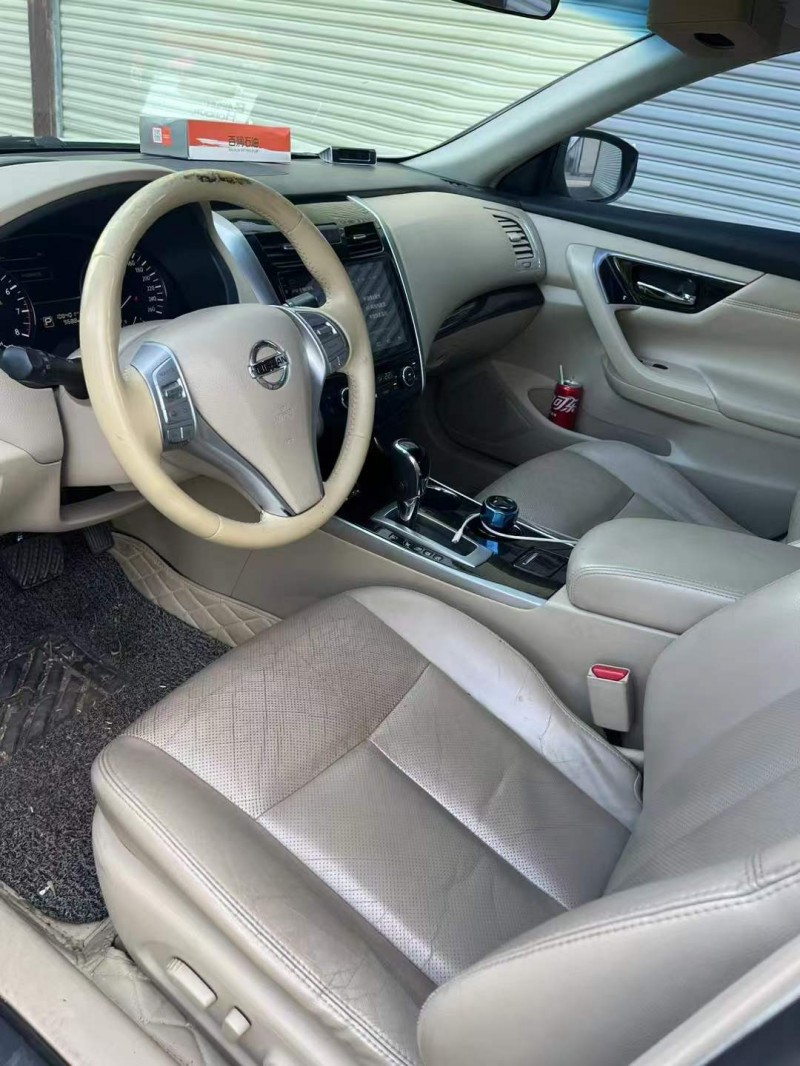 肇庆13年日产天籁7