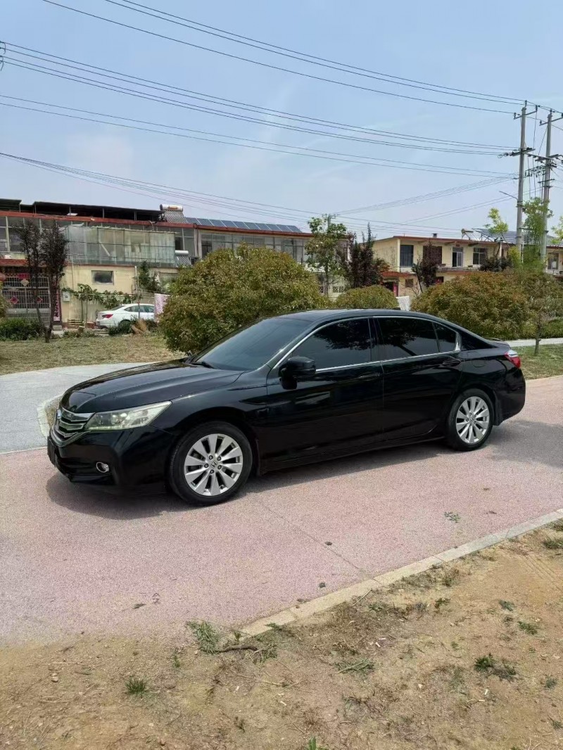 枣庄15年本田雅阁2