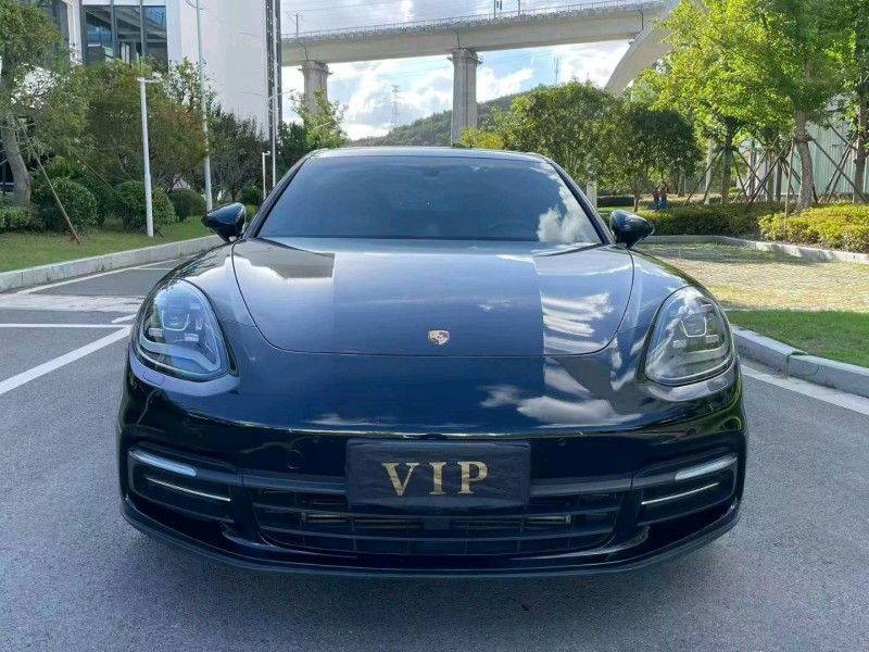 台州18年保时捷帕拉梅拉1