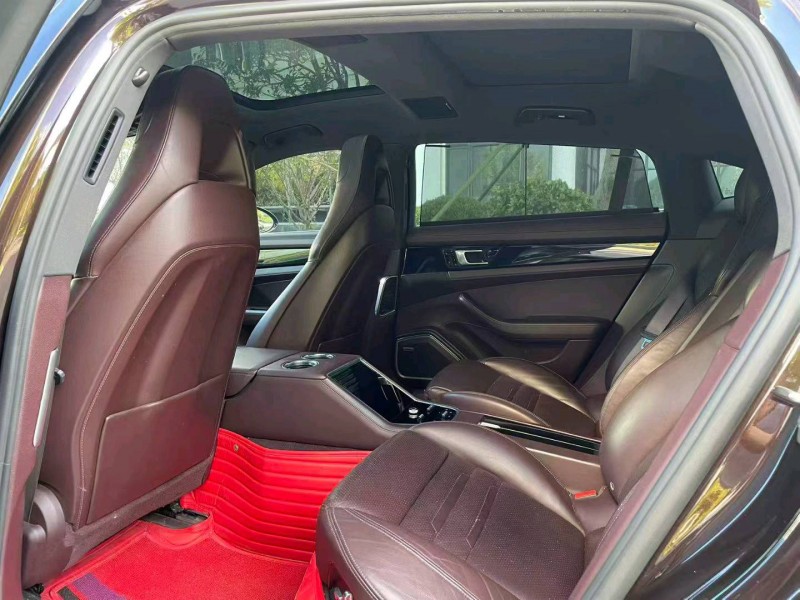 台州18年保时捷帕拉梅拉8