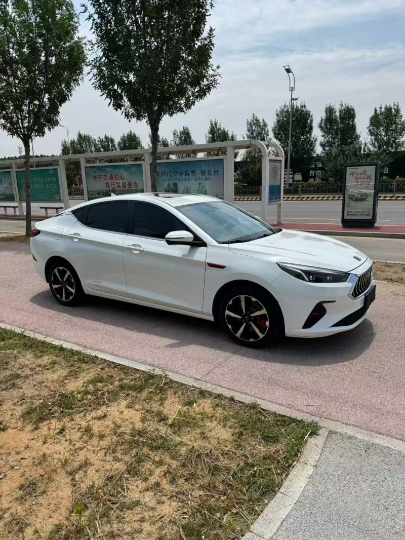 枣庄22年江淮思皓3