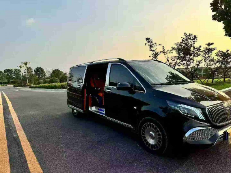 宿迁23年奔驰威霆2