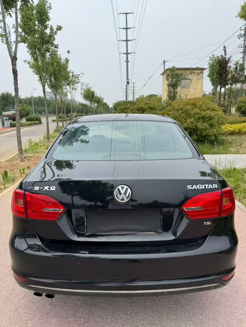 枣庄13年大众速腾9