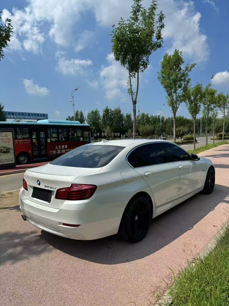 枣庄15年宝马5系8