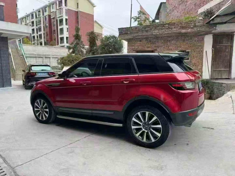 常德18年路虎极光8