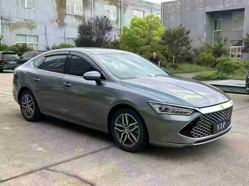 宿迁22年比亚迪秦2